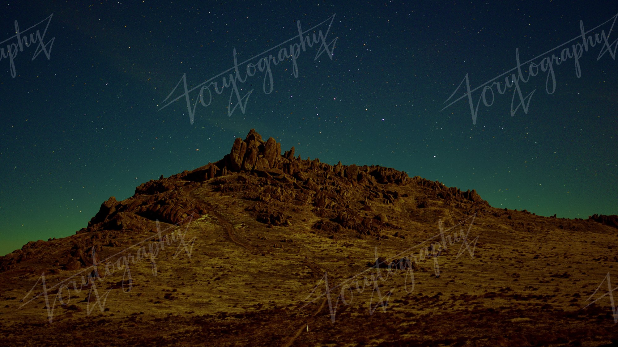 Table Rock Under the Stars · Nature